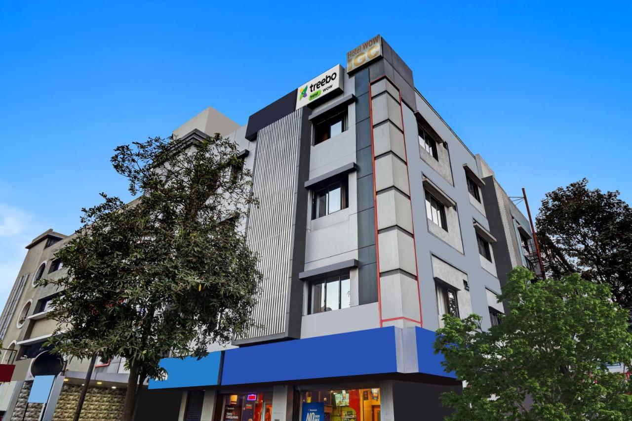 Treebo Wow, Surat Station Hotel Екстериор снимка
